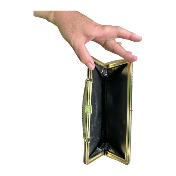 Vintage Gold Metallic Clutch Evening Bag Chain Handle 1960's 1950's - Picture 6 of 8